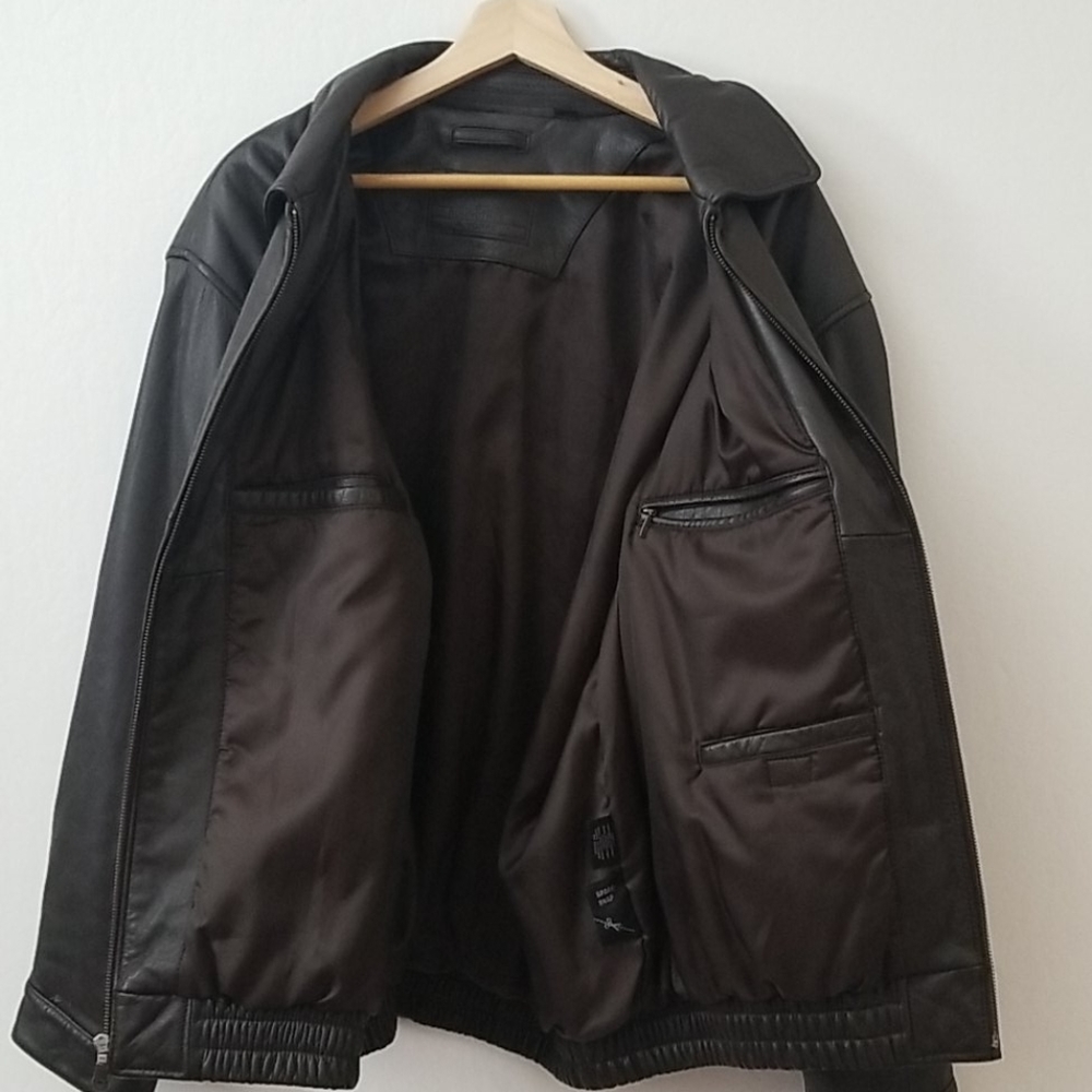 Jacket - Picture 3 of 4